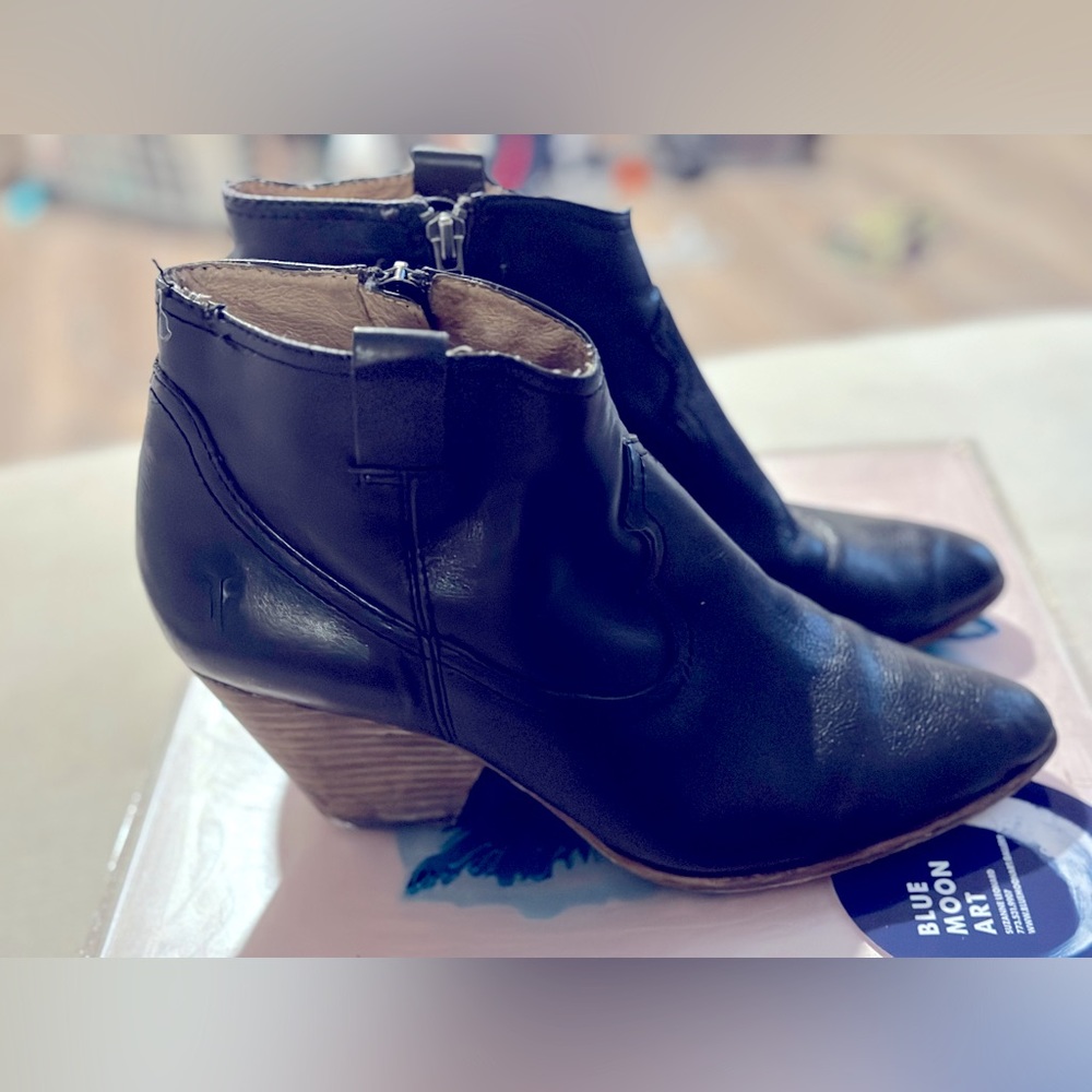 Leather Side-Zip FRYE Booties!